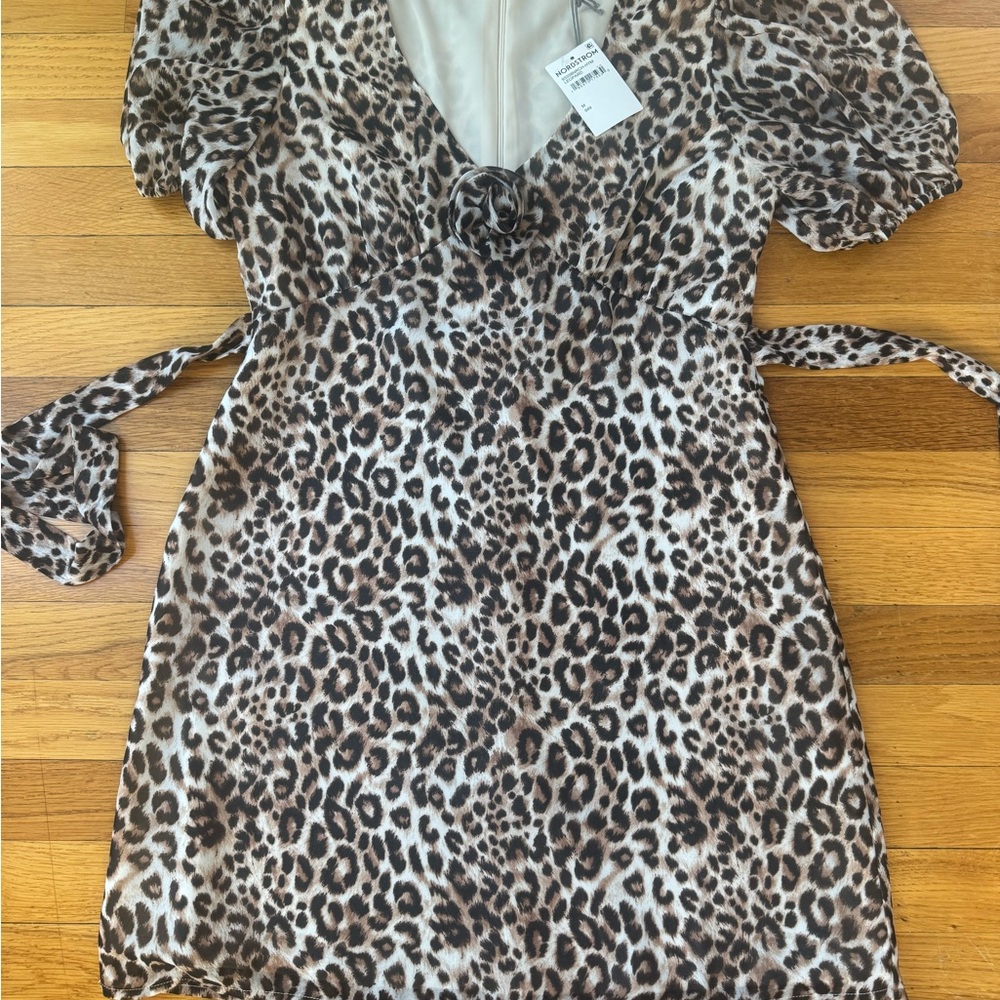 Wayf Leopard Print Dress with Puff Sleeves Women M Tie NWT